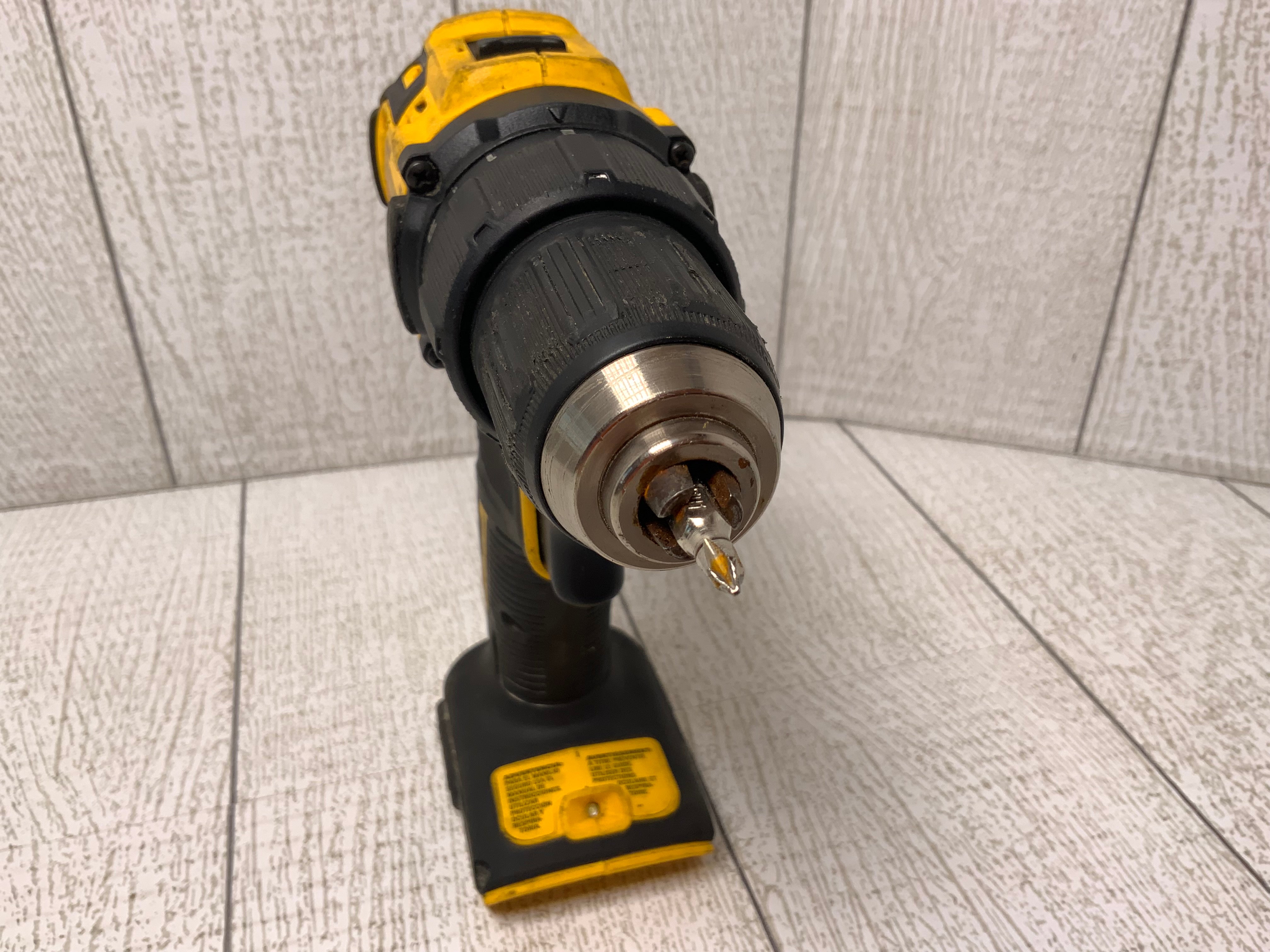 Dewalt 20V DCD996 Drill/Dewalt DCD708 Drill **LOT OF 2** **READ DESCRIPTION** (7983051571438)